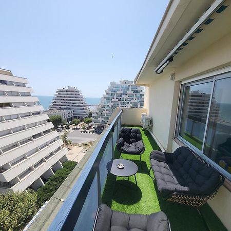 Appartement Lumineux Avec Vue Sur Mer A 50 M De La Plage Et Du Centre La Grande Motte Luaran gambar